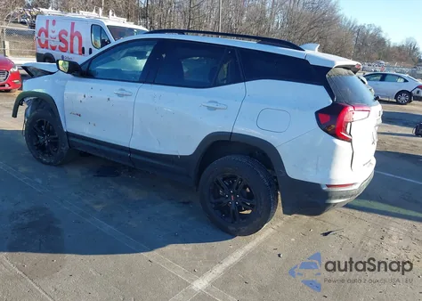 2023 GMC Terrain Awd At4 z USA, uszkodzony, nr VIN 3GKALYEG3PL247644
